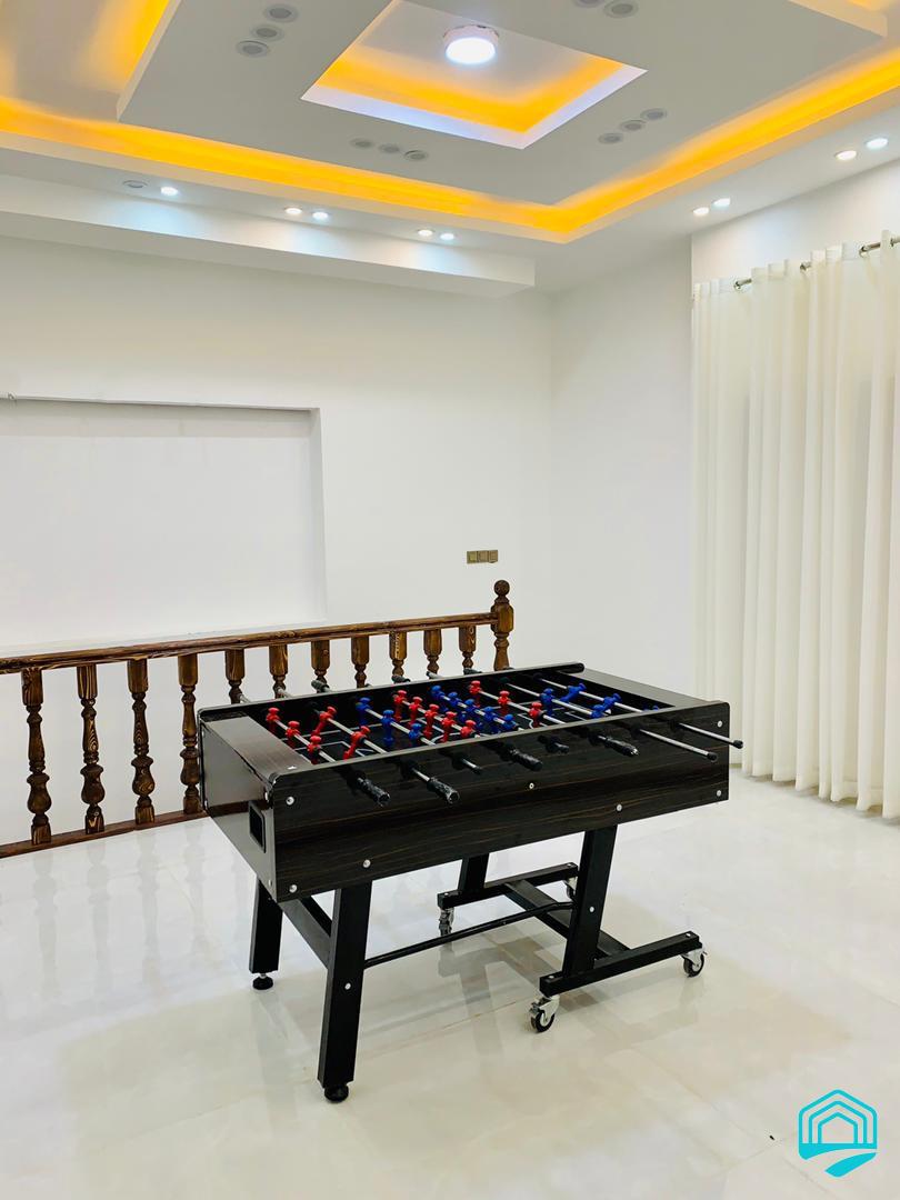ویلای جنگلی استخردار