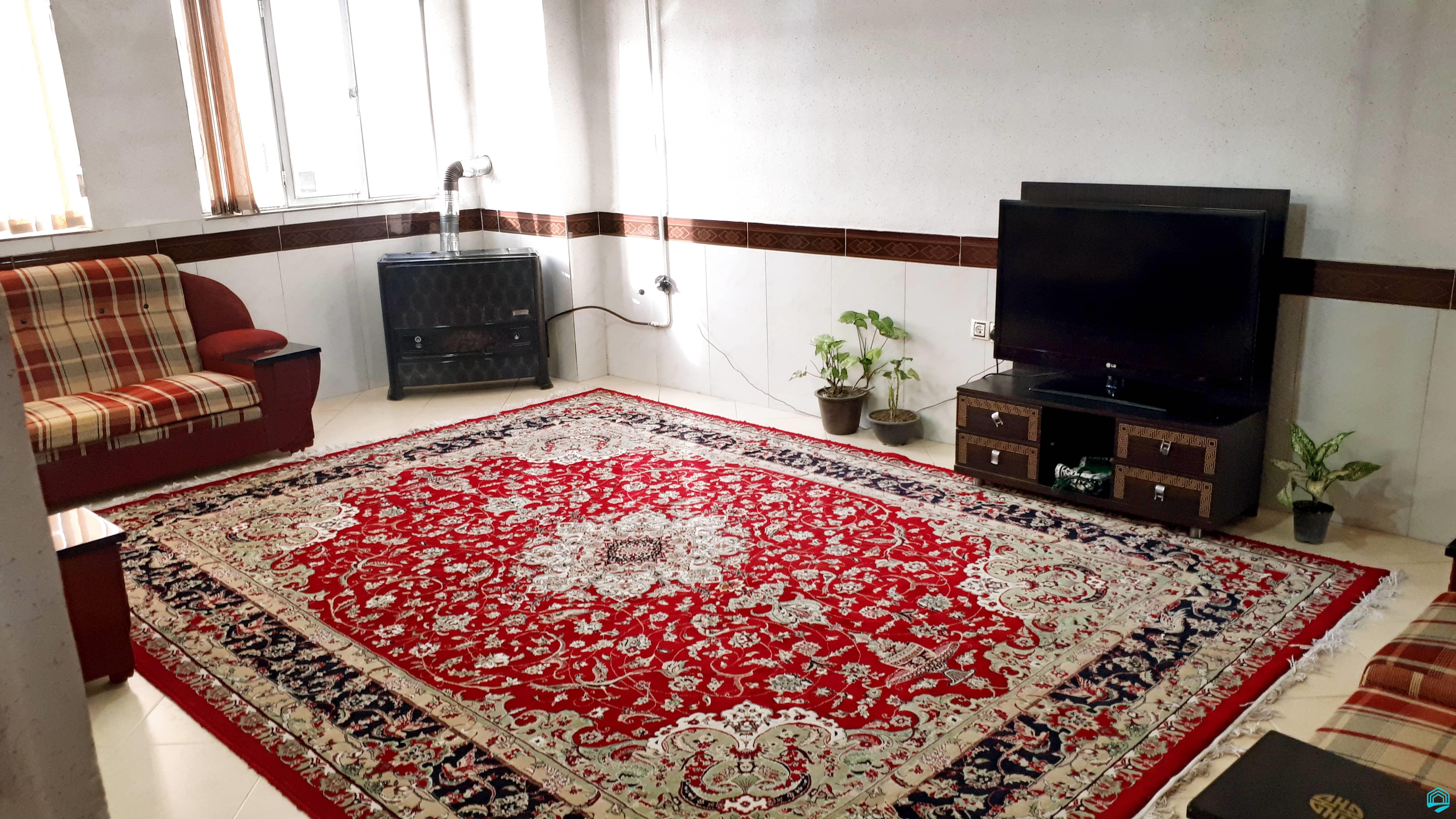 سوئیت آپارتمان قرائی