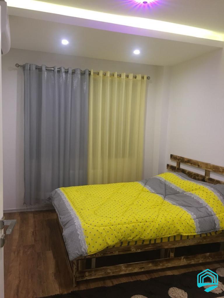 اجاره روزانه ویلای مبله  سه خواب واقع در سرخرود