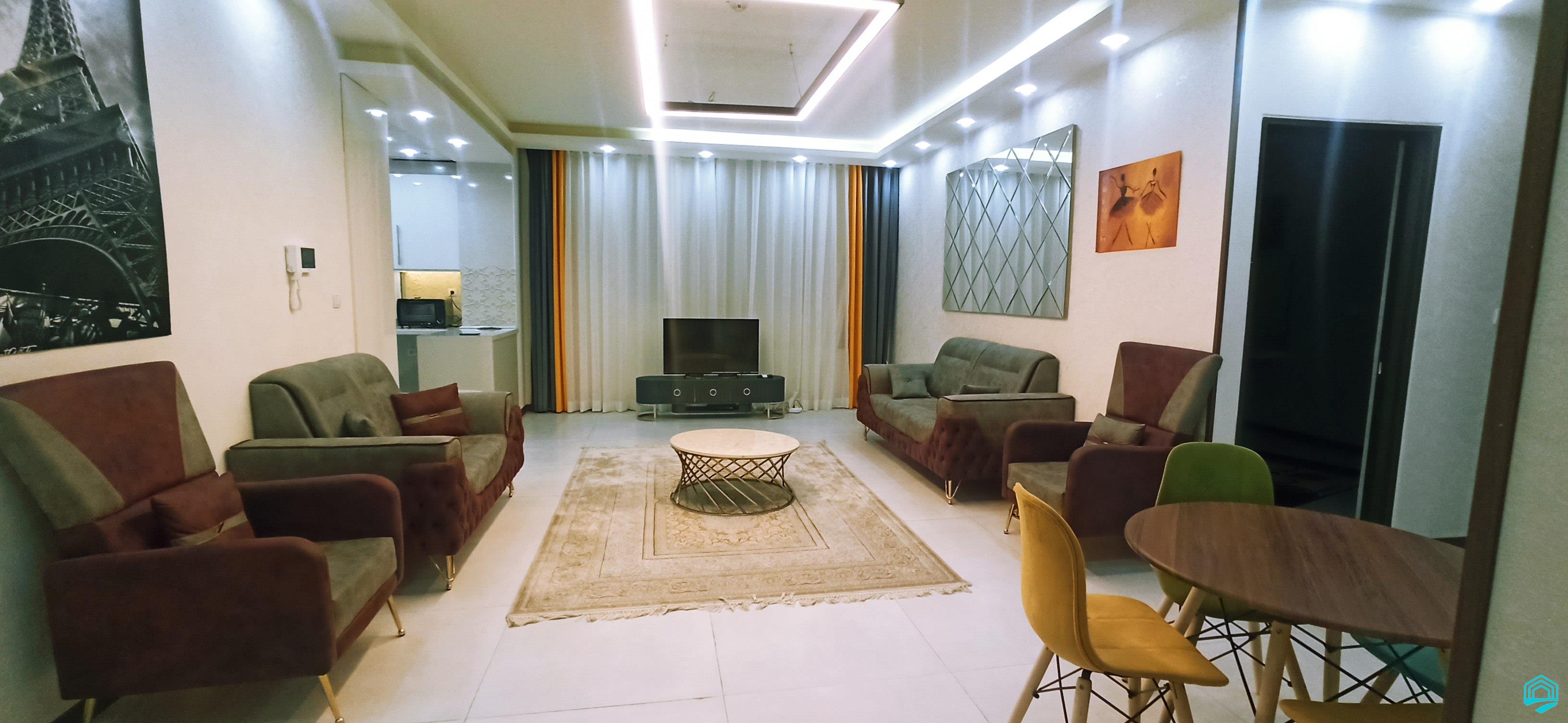 آپارتمان دو خوابه لوکس 