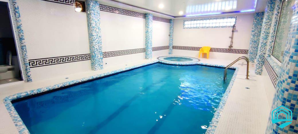 ویلای سه خوابه استخردار
